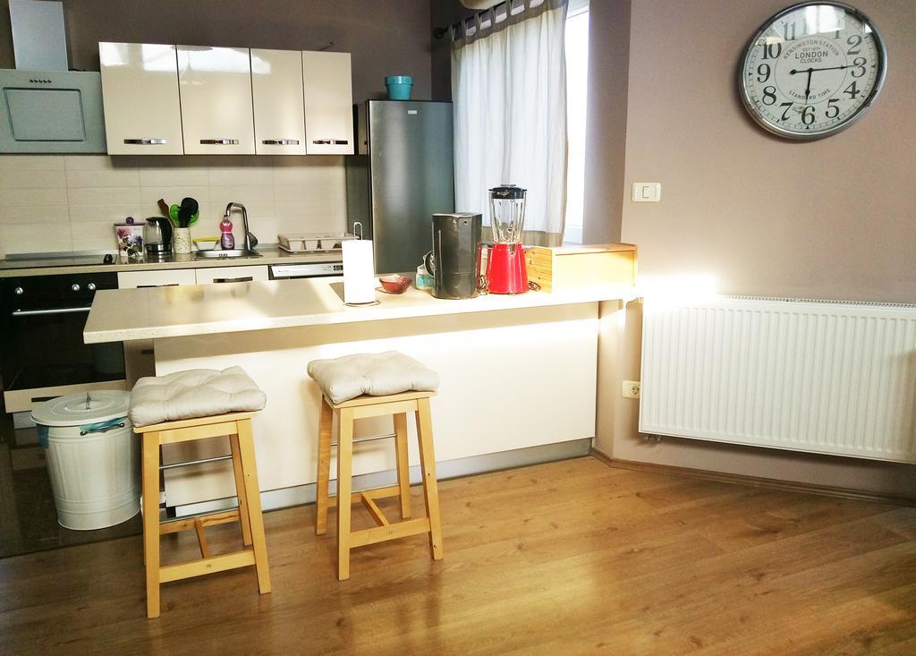 Jimmy Apartments プーラ エクステリア 写真