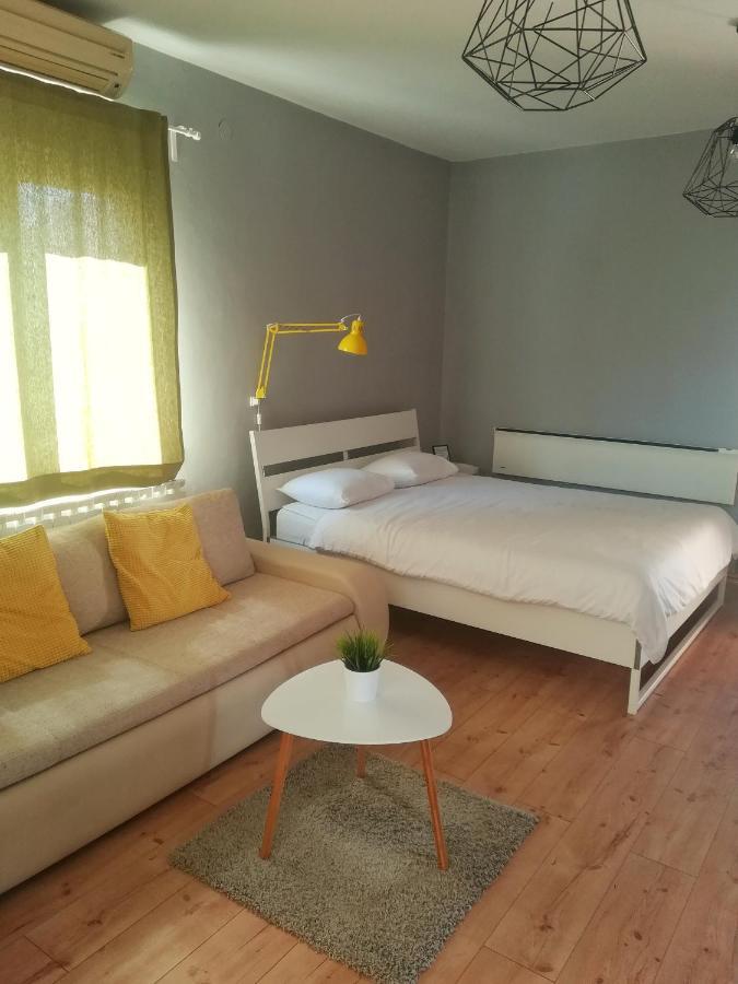 Jimmy Apartments プーラ エクステリア 写真